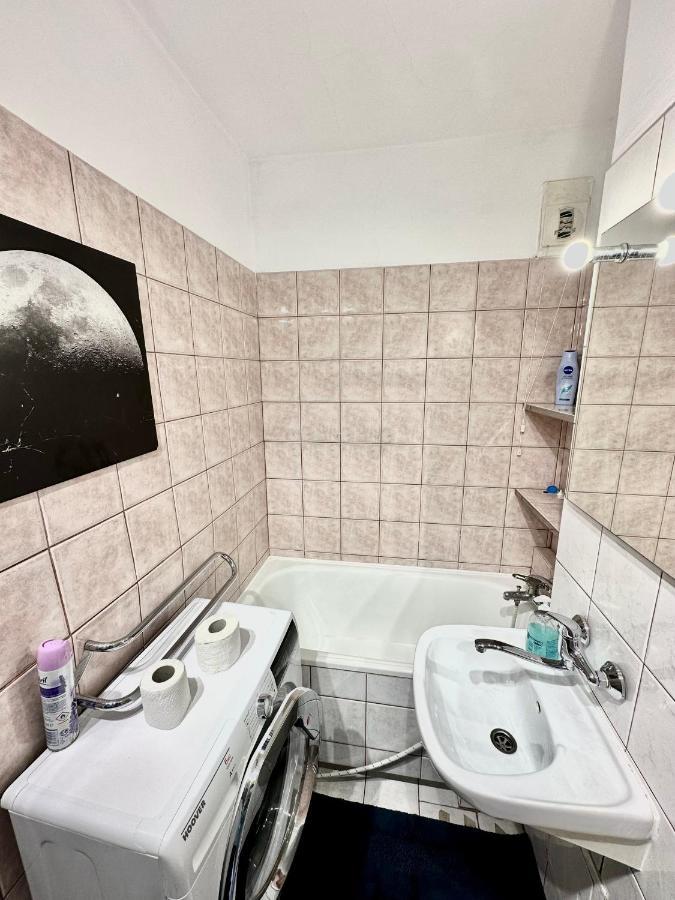 Super Apartament Grey Centrum 2X Metro Fast Wifi 300 Mbs Netflix Appletv Smarttv Spotify Panorama Miasta Warszawa Eksteriør bilde